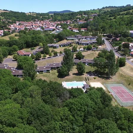 Vvf Montpeyroux Auvergne Feriepark Parent