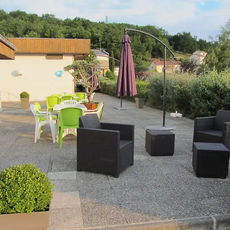 Vvf Montpeyroux Auvergne Feriepark 2*