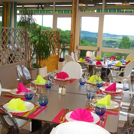 Vvf Montpeyroux Auvergne Feriepark 2*