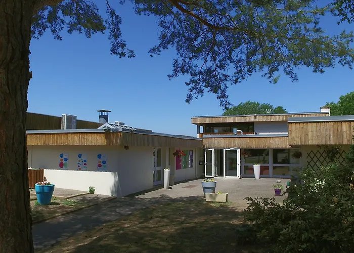 Holiday park Vvf Montpeyroux Auvergne 2*