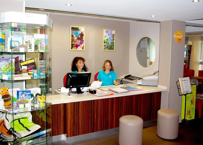 Vvf Montpeyroux Auvergne 2* Parent